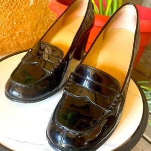 Womens 7 Michael Khors patent leather heels